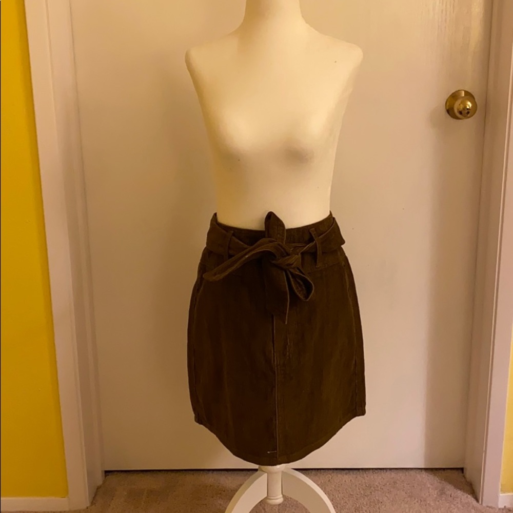 Corduroy brown skirt
